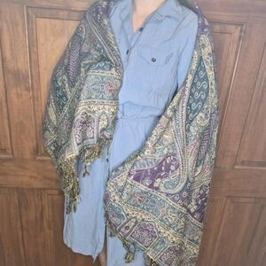 Paisley Patterned Peshmina with Fringe